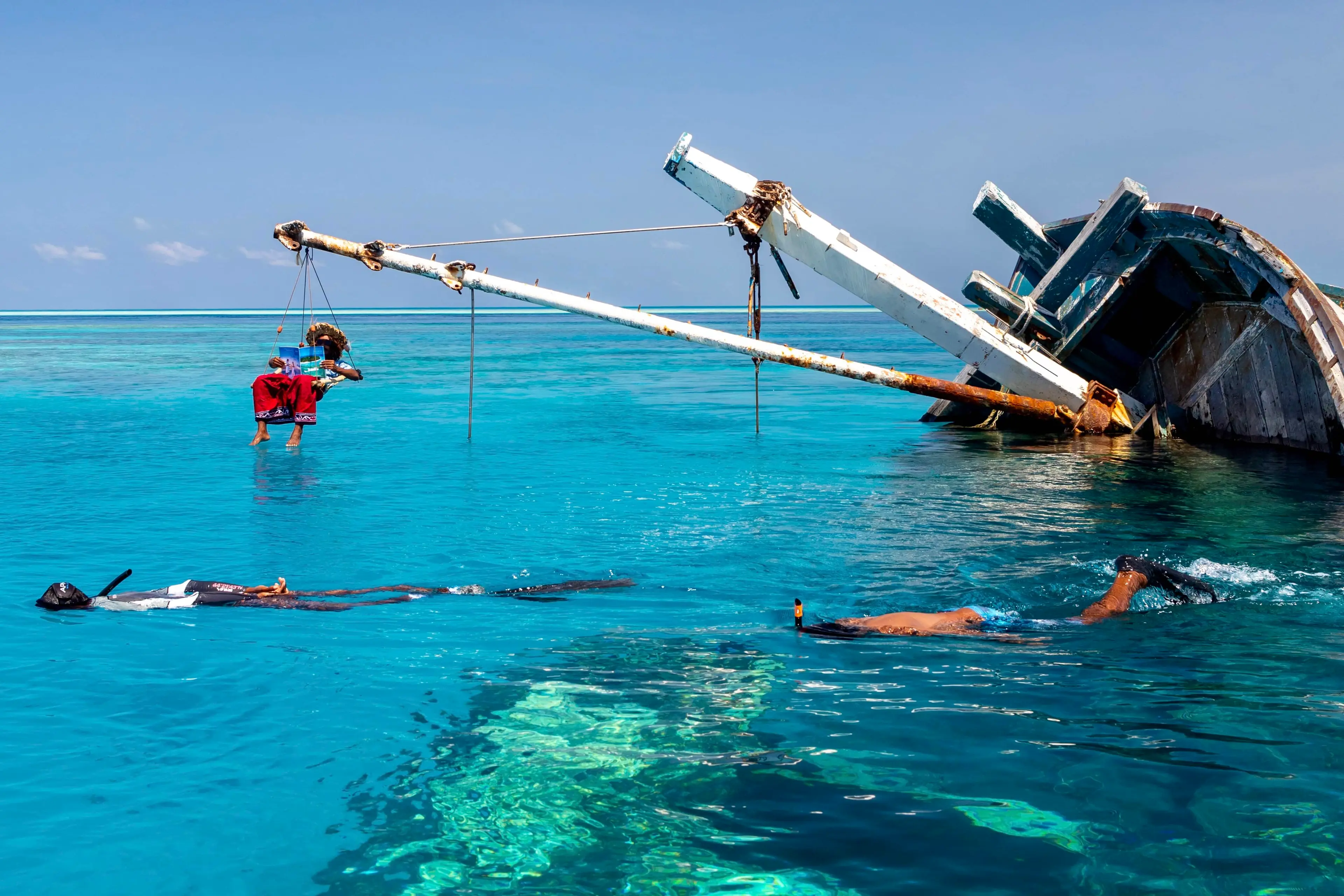 Full Day Trip: Explore Vaavu Atoll 